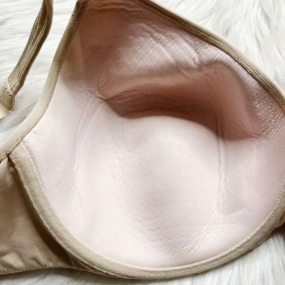 Bali Underwire Cup Back Center Belt Bra Nude Size 42D - Picture 3 of 7